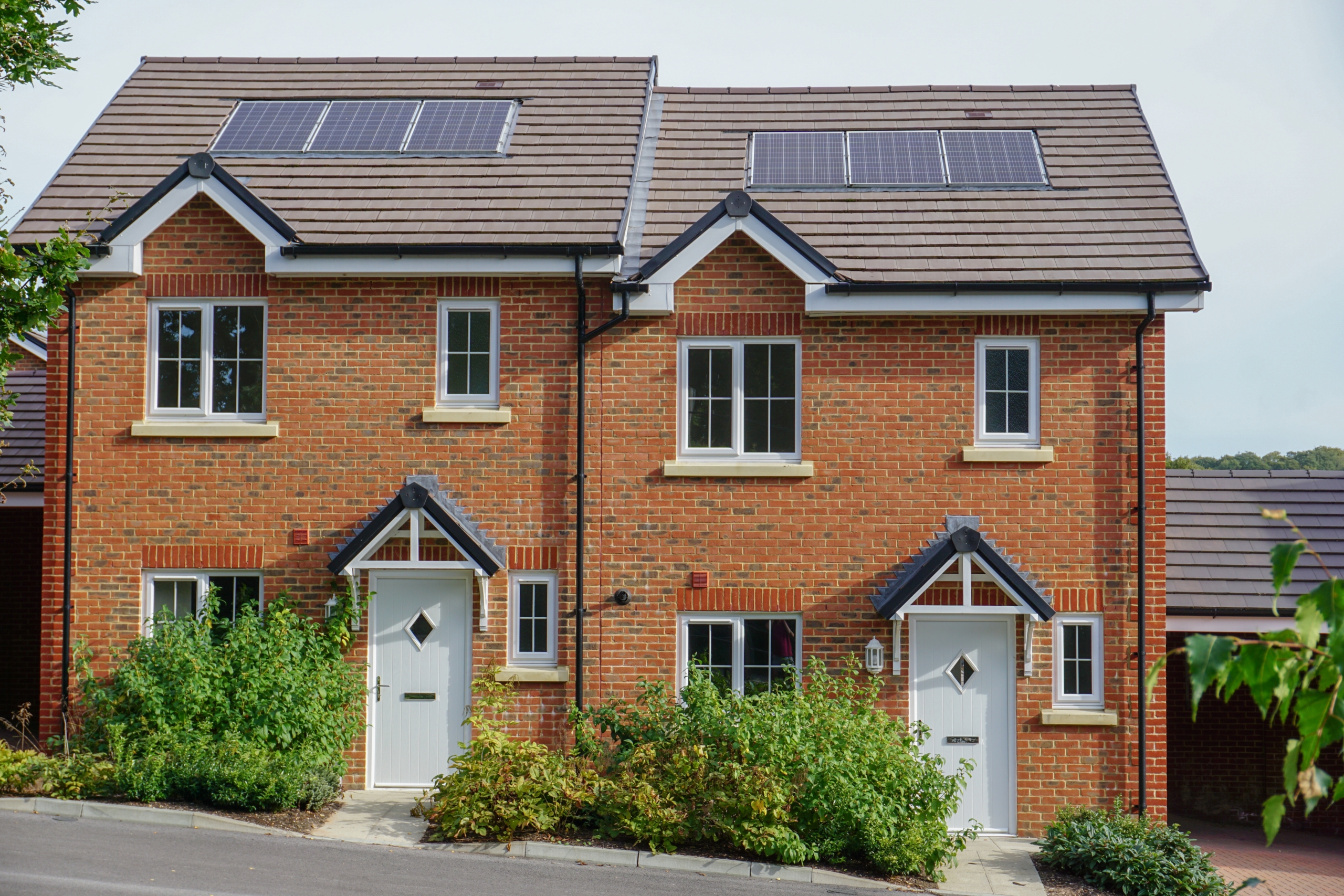Front view of 2 semi-detached housing